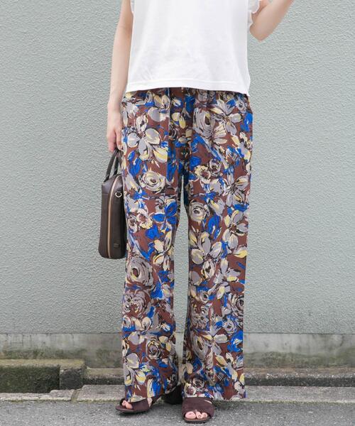 ITEMS URBANRESEARCH(アイテムズ アーバンリサーチ)の「プリントイージーパンツ(その他パンツ・レディース・グレー/オレンジ/グリーン/オフホワイト/ブラウン・FREE)」の8枚目の写真