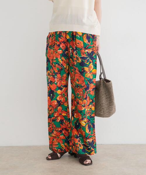ITEMS URBANRESEARCH(アイテムズ アーバンリサーチ)の「プリントイージーパンツ(その他パンツ・レディース・グレー/オレンジ/グリーン/オフホワイト/ブラウン・FREE)」の15枚目の写真