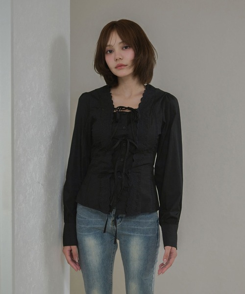 M DOLLY(エムドリー)の「Ribbon celine blouse / リボンセリーヌブラウス(シャツ/ブラウス・レディース・ブラック/ホワイト・FREE)」の16枚目の写真