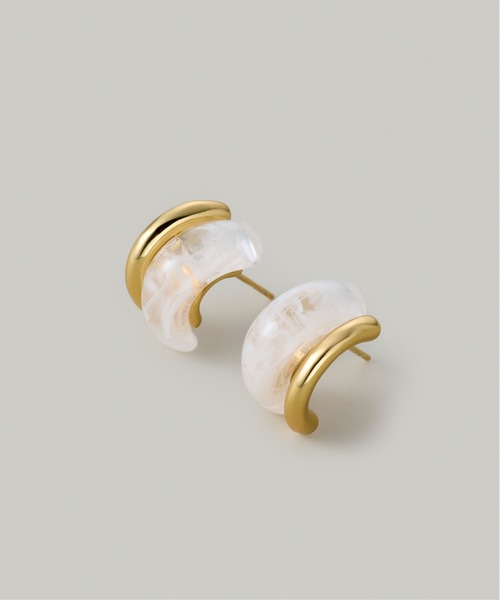 Jolie Toujours(ジョリトゥジュール)の「【汗や水に強い】〈ステンレス〉マーブルラインピアス(ピアス(両耳用)・レディース・ホワイト/ブラウン・FREE)」の3枚目の写真