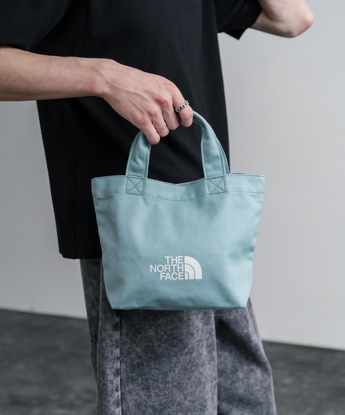THE NORTH FACE（ザノースフェイス）の「THE NORTH FACE LOGO COTTON BAG S ミニトートロゴハンドバッグ（ハンドバッグ・メンズ・クリーム/ブラック/ダークオレンジ/ターコイズブルー・FREE）」の15枚目の写真