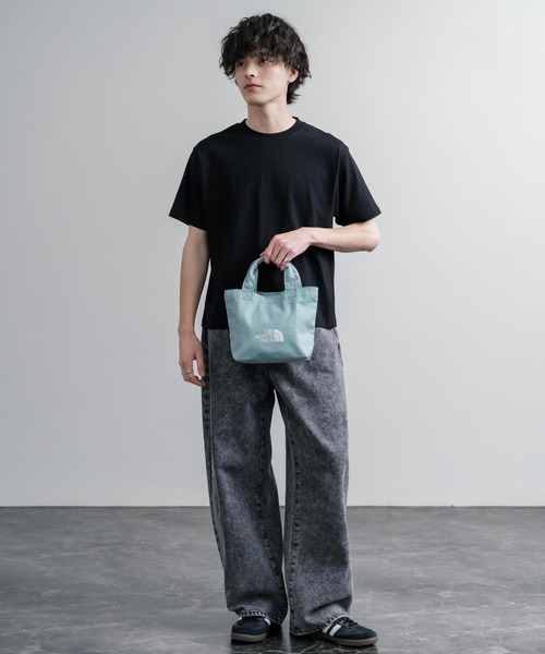 THE NORTH FACE（ザノースフェイス）の「THE NORTH FACE LOGO COTTON BAG S ミニトートロゴハンドバッグ（ハンドバッグ・メンズ・クリーム/ブラック/ダークオレンジ/ターコイズブルー・FREE）」の16枚目の写真