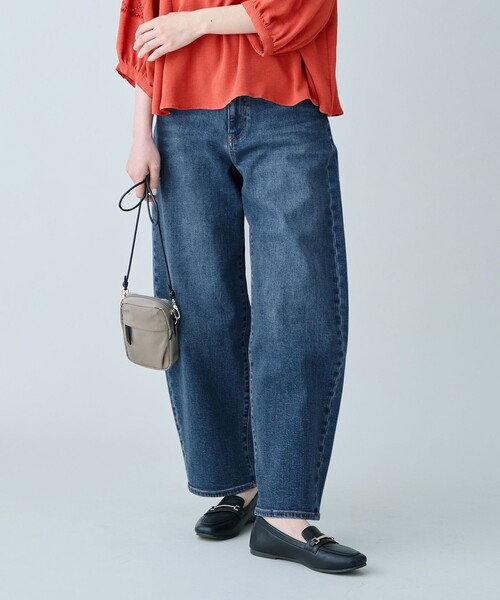 ANY（エニィ）の「【ANY DENIM】カーブデニムパンツ（デニムパンツ・レディース・ダルブルー系/グレー系・X-LARGE）」の2枚目の写真