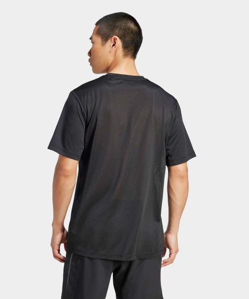 adidas(アディダス)の「テック アパレル 半袖Tシャツ / アディダス adidas(Tシャツ/カットソー・メンズ・ブラック・XX-LARGE/3XL/LARGE/MEDIUM/SMALL/X-LARGE)」の2枚目の写真