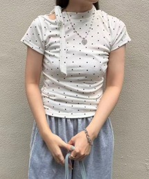 ribbon neck dot top