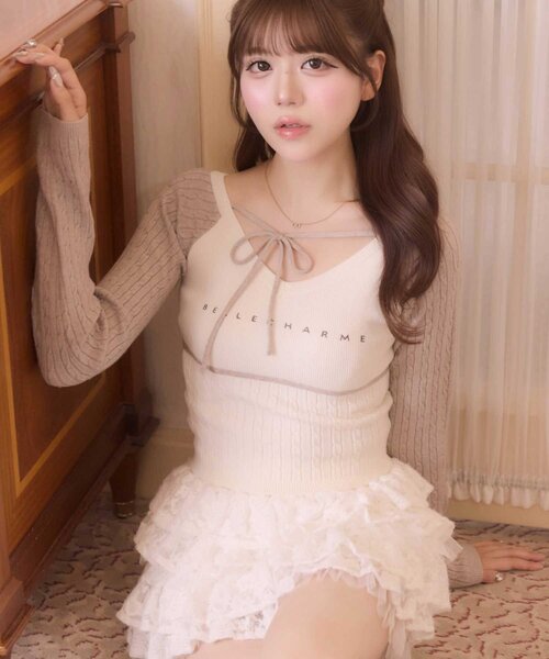 Belle Charme(ベルシャルム)の「【Belle Charme】Color Block Raglan Knit(ニット/セーター・レディース・ブラック/ピンク/ベージュ・FREE)」の19枚目の写真
