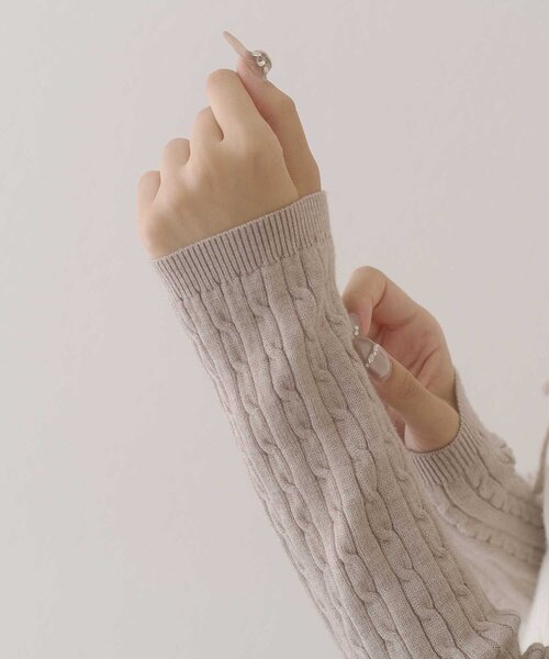 Belle Charme(ベルシャルム)の「【Belle Charme】Color Block Raglan Knit(ニット/セーター・レディース・ブラック/ピンク/ベージュ・FREE)」の10枚目の写真