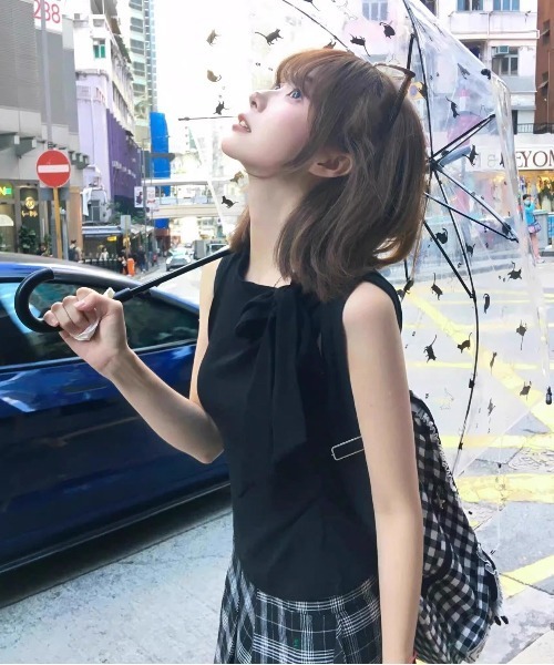 FREE STYLISTS(フリー スタイリスト)の「リボンタイ ニット スタイルアップ ノースリーブ トップス(Tシャツ/カットソー・レディース・ブラック・M)」の7枚目の写真