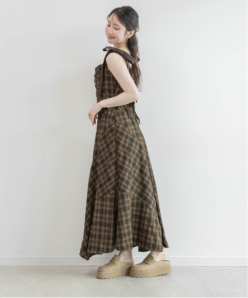 RANDA（ランダ）の「ドレープアシンメトリーワンピース（ワンピース・レディース・ベージュ/ブラウン/ブラック・0/1）」の11枚目の写真