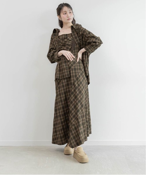 RANDA（ランダ）の「ドレープアシンメトリーワンピース（ワンピース・レディース・ベージュ/ブラウン/ブラック・0/1）」の13枚目の写真