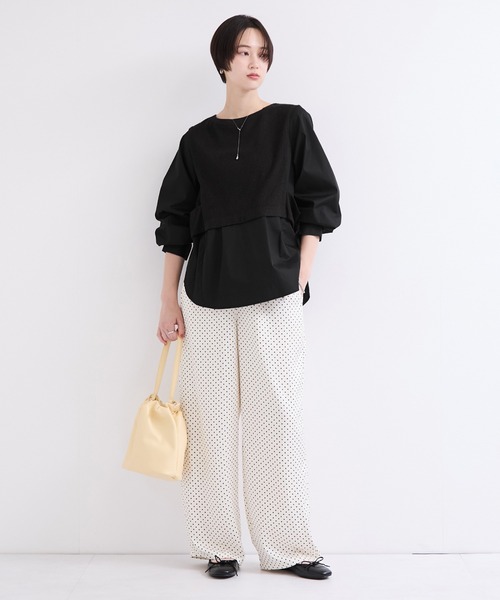 le cercle ADAM ET ROPE'(ルセルクルアダムエロペ)の「ドッキングシャツ(シャツ/ブラウス・レディース・ベージュ/ホワイト系その他/ブラック系その他2・FREE)」の4枚目の写真