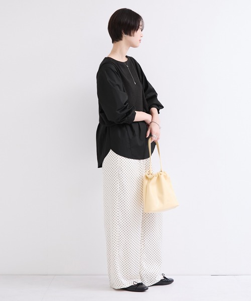 le cercle ADAM ET ROPE'(ルセルクルアダムエロペ)の「ドッキングシャツ(シャツ/ブラウス・レディース・ベージュ/ホワイト系その他/ブラック系その他2・FREE)」の5枚目の写真