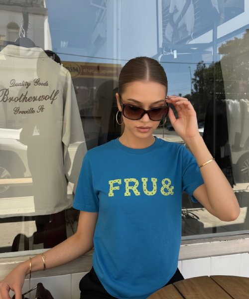 FRUAND（フルアンド）の「ベーシックカラーTシャツ_4カラー（Tシャツ/カットソー・レディース・その他/ホワイト/アッシュグレー/ブルー/レッド・FREE）」の9枚目の写真