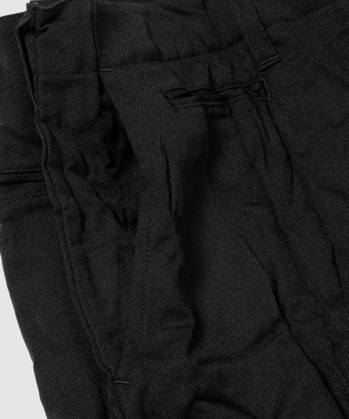 COMME des GARCONS HOMME(コム デ ギャルソン・オム)の「WOOL POLYESTER TWILL SHRINK PANTS(スラックス・メンズ・ブラック・S/XS/M/L)」の3枚目の写真