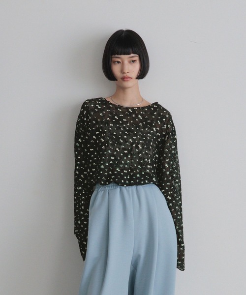 LOWRYS FARM（ローリーズファーム）の「フラワーメッシュロングスリーブ　 1063339（Tシャツ/カットソー・レディース・ホワイト/ブラック・FREE）」の2枚目の写真