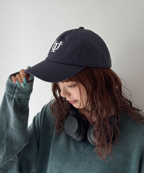 CIAOPANIC TYPY(チャオパニックティピー)の「UNITITLESロゴキャップ(キャップ・レディース・ブラック/ネイビー・ONE SIZE)」の8枚目の写真