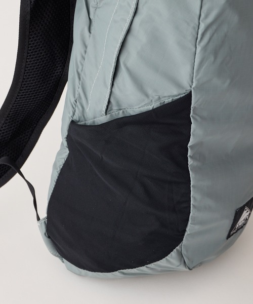 KELTY(ケルティ)の「PC収納可/軽量【KELTY】PACKABLE CAPTAIN(バックパック/リュック・レディース・ブラウン系/ネイビー/グレー/ベージュ/ブラック・ONE SIZE)」の9枚目の写真