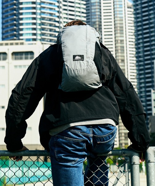 KELTY(ケルティ)の「PC収納可/軽量【KELTY】PACKABLE CAPTAIN(バックパック/リュック・レディース・ブラウン系/ネイビー/グレー/ベージュ/ブラック・ONE SIZE)」の12枚目の写真