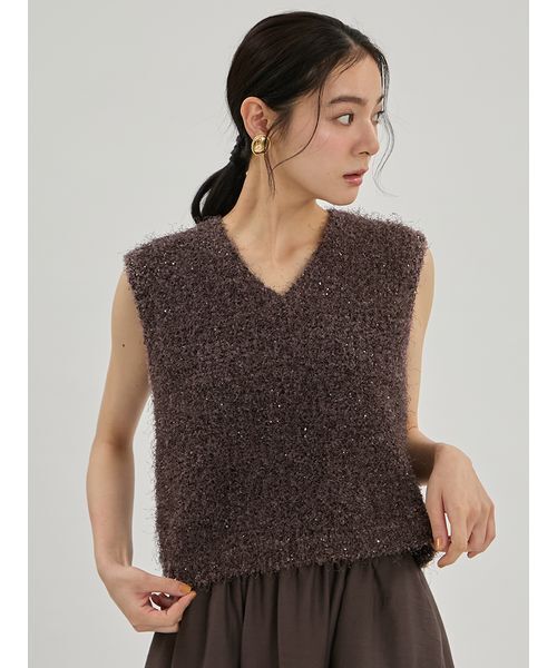 Mila Owen(ミラオーウェン)の「ニットベスト×スカートSET UP(ワンピース・レディース・チャコールグレー/アイボリー/ブラック/ベージュ・1/0)」の9枚目の写真