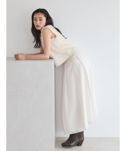 Mila Owen(ミラオーウェン)の「ニットベスト×スカートSET UP(ワンピース・レディース・チャコールグレー/アイボリー/ブラック/ベージュ・1/0)」の22枚目の写真
