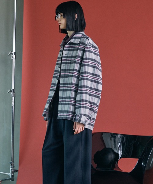 MAISON SPECIAL(メゾンスペシャル)の「《UNISEX》【イタリアンデッドストックファブリック】プライムオーバーシャツブルゾン/【Italian Dead Stock Fabric】Prime-Over Shirt Blouson【MAISON SPECIAL/メゾンスペシャル】(シャツ/ブラウス・メンズ・グリーン/チャコールグレー/グレー/イエロー/パープル/ライトブルー/ホワイト/その他1・1/0/2)」の15枚目の写真