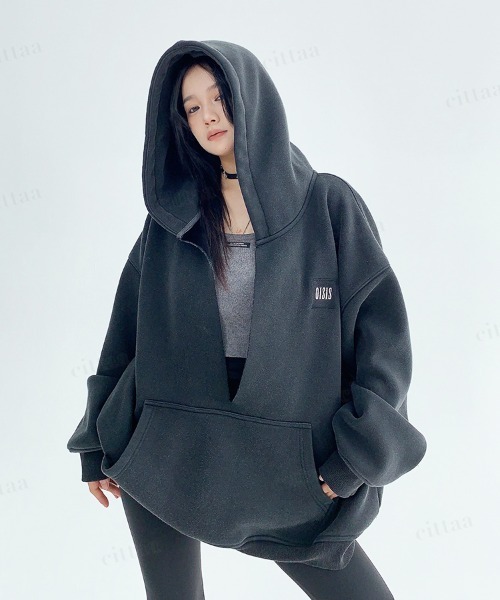 Dalfwin(ダールフィン)の「OISIS刺繍デザイン深Vネックヘビーウェイトフーディー(Tシャツ/カットソー・レディース・ブラック・FREE)」の11枚目の写真