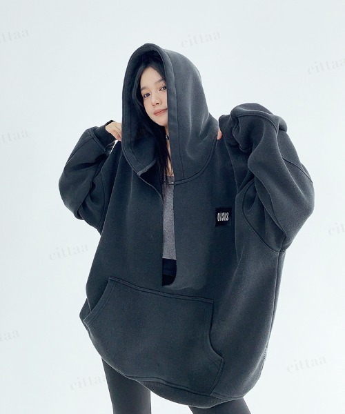 Dalfwin(ダールフィン)の「OISIS刺繍デザイン深Vネックヘビーウェイトフーディー(Tシャツ/カットソー・レディース・ブラック・FREE)」の12枚目の写真