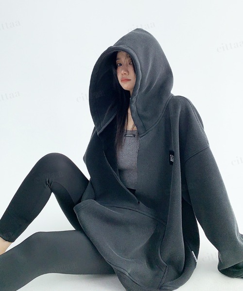 Dalfwin(ダールフィン)の「OISIS刺繍デザイン深Vネックヘビーウェイトフーディー(Tシャツ/カットソー・レディース・ブラック・FREE)」の2枚目の写真