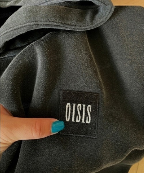Dalfwin(ダールフィン)の「OISIS刺繍デザイン深Vネックヘビーウェイトフーディー(Tシャツ/カットソー・レディース・ブラック・FREE)」の7枚目の写真