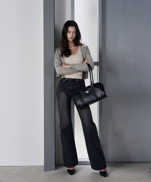 LEATHERY（レザリー）の「ボストンナイロンショルダーバッグ [4COLOR]（ショルダーバッグ・レディース・ブラック系/ブラック/シルバーグレー/ピンク・FREE）」の10枚目の写真