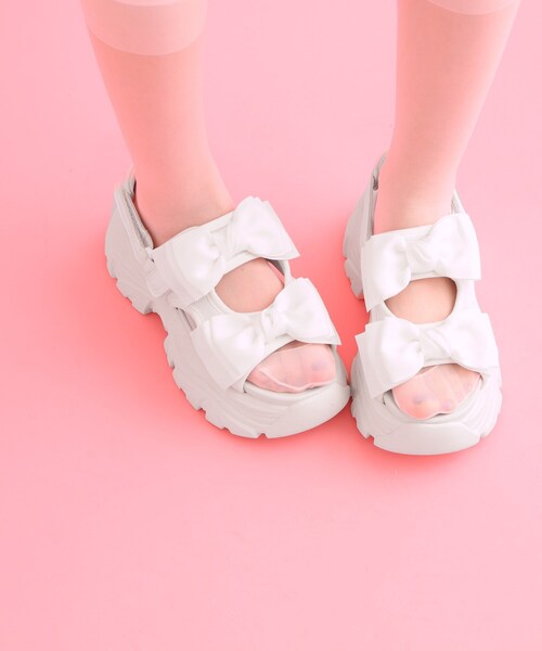 cs T&P(シーエスティーアンドピー)の「厚底ダブルリボンガーリーサンダル(サンダル・レディース・ライトブルー/ピンク系/ブラック/ホワイト・M/LL/S/L)」の5枚目の写真