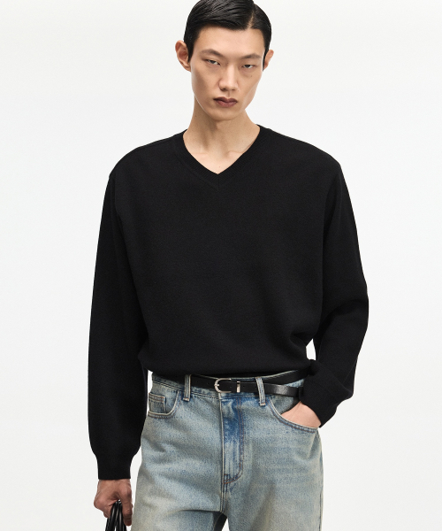TNGT(ティーエヌジーティー)の「カシミヤ混Vネックニットトップス(ブラック)TNSW6F114BK(ニット/セーター・レディース・その他・100/105/110/95/85)」の1枚目の写真