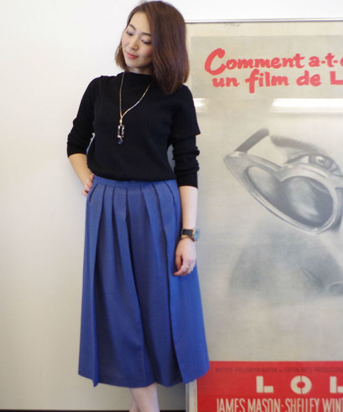 22 OCTOBRE（ヴァンドゥ－オクトーブル）の「【STORY 11月号掲載】プリーツスカウチョ（その他パンツ・レディース・ベージュ/ネイビー/ブルー・40/38/36）」の13枚目の写真