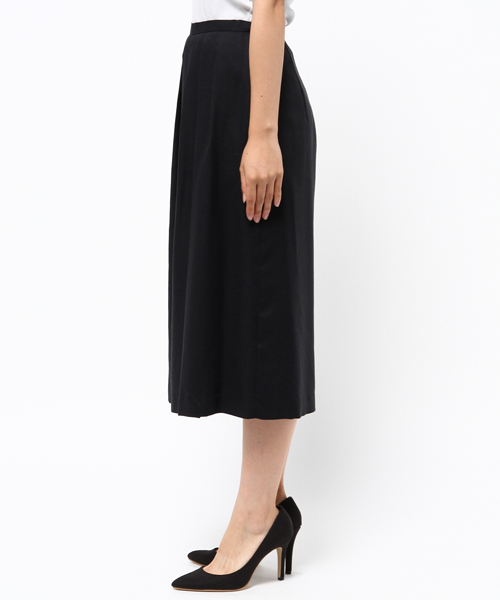 22 OCTOBRE（ヴァンドゥ－オクトーブル）の「【STORY 11月号掲載】プリーツスカウチョ（その他パンツ・レディース・ベージュ/ネイビー/ブルー・40/38/36）」の5枚目の写真