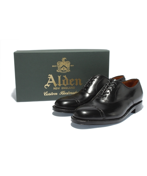 BEAMS PLUS(ビームスプラス)の「ALDEN×BEAMS PLUS / 別注 “Black Calf Cap Toe Balmoral Oxford”(ドレスシューズ・メンズ・ブラック・7.5/5.5/6/7/6.5)」の9枚目の写真