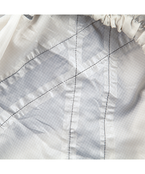 KiU（キウ）の「コンパクト バックパックカバー（バックパック/リュック・レディース・ブラック/ブラック系その他/グレー/オフホワイト/ダークベージュ/ライトベージュ/ブルー系その他・FREE）」の19枚目の写真