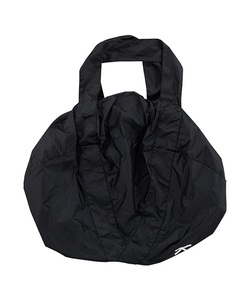 KiU（キウ）の「コンパクト バックパックカバー（バックパック/リュック・レディース・ブラック/ブラック系その他/グレー/オフホワイト/ダークベージュ/ライトベージュ/ブルー系その他・FREE）」の21枚目の写真