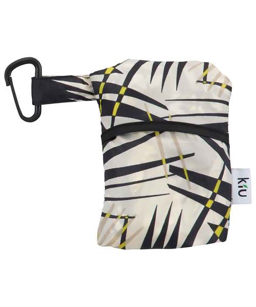 KiU（キウ）の「コンパクト バックパックカバー（バックパック/リュック・レディース・ブラック/ブラック系その他/グレー/オフホワイト/ダークベージュ/ライトベージュ/ブルー系その他・FREE）」の16枚目の写真