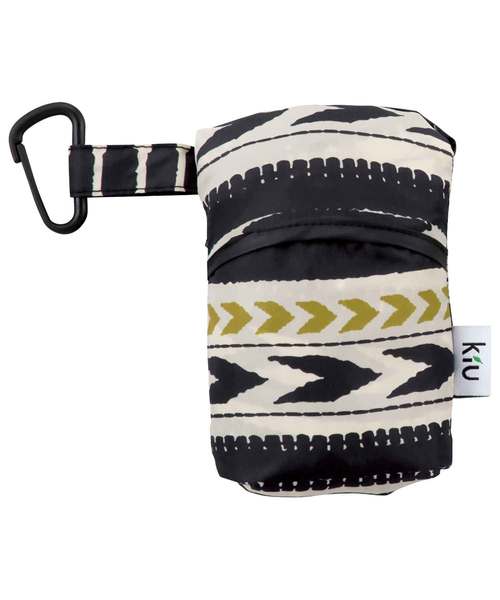 KiU（キウ）の「コンパクト バックパックカバー（バックパック/リュック・レディース・ブラック/ブラック系その他/グレー/オフホワイト/ダークベージュ/ライトベージュ/ブルー系その他・FREE）」の12枚目の写真