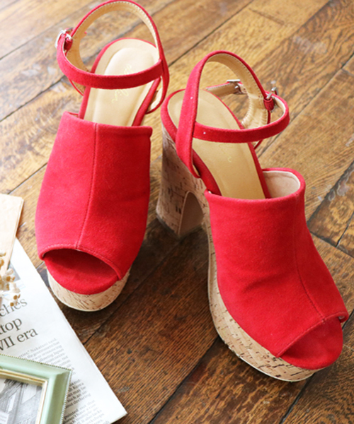 dazzlin(ダズリン)の「コルクヒールサンダル(サンダル・レディース・ブラック/ベージュ/インディゴブルー/ピンク/レッド/ブラウン/イエロー・MEDIUM/SMALL/LARGE)」の7枚目の写真