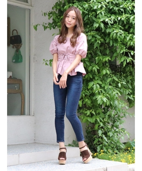 dazzlin(ダズリン)の「コルクヒールサンダル(サンダル・レディース・ブラック/ベージュ/インディゴブルー/ピンク/レッド/ブラウン/イエロー・MEDIUM/SMALL/LARGE)」の20枚目の写真