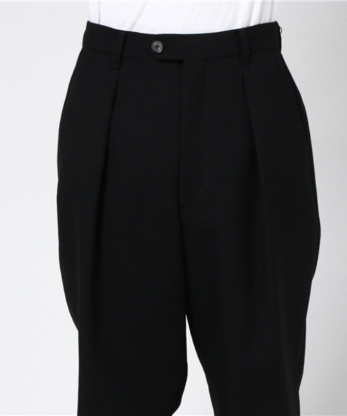 UNITED TOKYO（ユナイテッドトウキョウ）の「パイピングワイドテーパードパンツ（その他パンツ・メンズ・ブラック/グレー/バーガンディー/グリーン・2/1/3）」の8枚目の写真