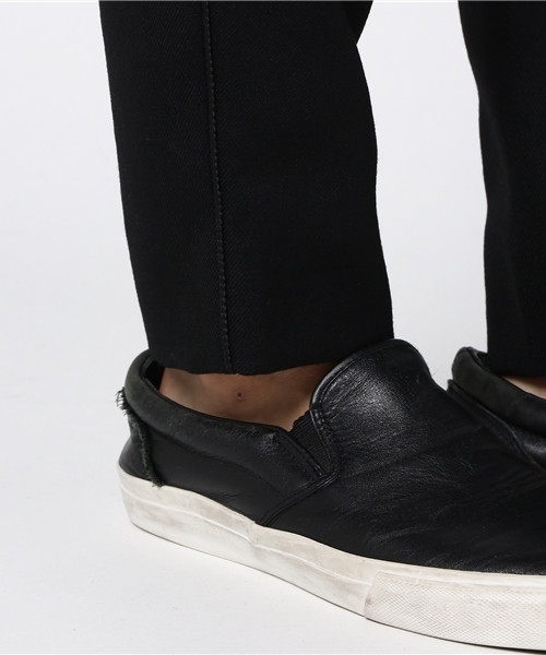 UNITED TOKYO（ユナイテッドトウキョウ）の「パイピングワイドテーパードパンツ（その他パンツ・メンズ・ブラック/グレー/バーガンディー/グリーン・2/1/3）」の11枚目の写真