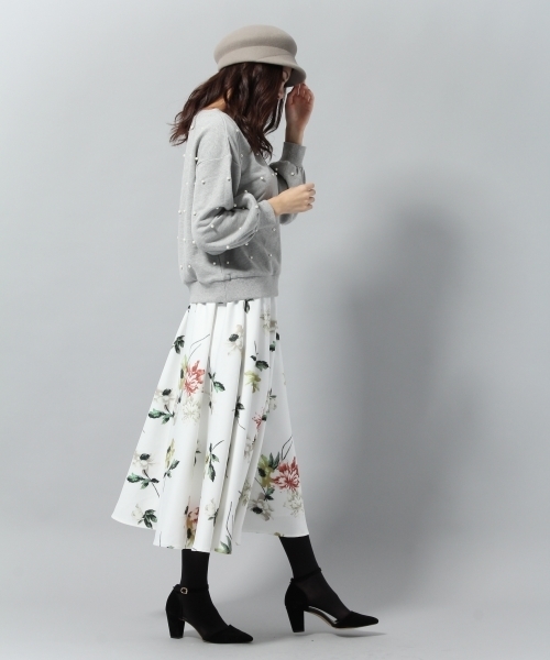 Andemiu（アンデミュウ）の「パールツキウラケプルオーバー777000（スウェット・レディース・ライトグレー/ブラック・FREE）」の5枚目の写真