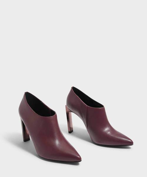 CHARLES & KEITH（チャールズ & キース）の「ブレイドヒールブーティ / BLADE HEEL BOOTIES（ブーツ・レディース・ブラック/グリーン/バーガンディー・22cm/22.5cm/23cm/23.5cm/24.5cm/25cm/25.5cm/26.5cm）」の17枚目の写真