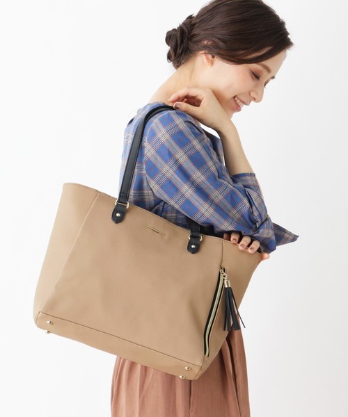 タッセルトートバッグ