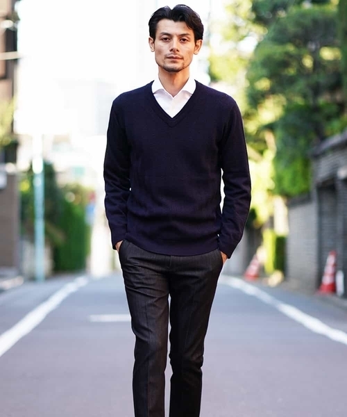 MICHEL KLEIN HOMME (ミッシェルクランオム)の「Vネックニット(Garden)(ニット/セーター・メンズ・グリーン/モカ/ネイビー/レッド・46/48/51)」の12枚目の写真