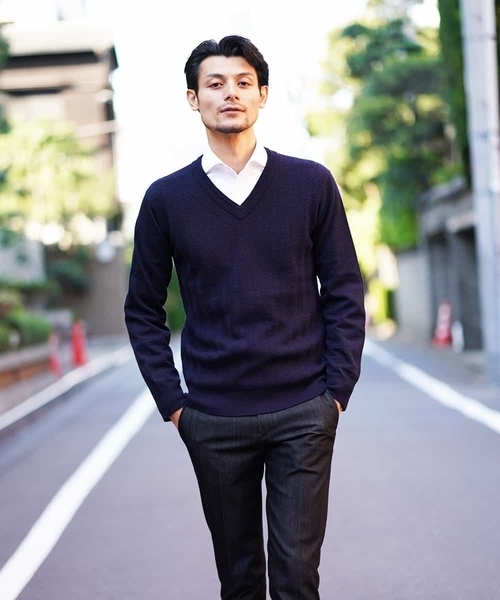 MICHEL KLEIN HOMME (ミッシェルクランオム)の「Vネックニット(Garden)(ニット/セーター・メンズ・グリーン/モカ/ネイビー/レッド・46/48/51)」の21枚目の写真