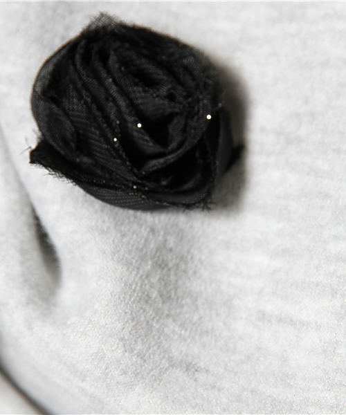 KIKKA THE DIARY OF（キッカ　ザ　ダイアリー　オブ）の「フラワースウェット（スウェット・レディース・ブラック/グレー・38）」の10枚目の写真