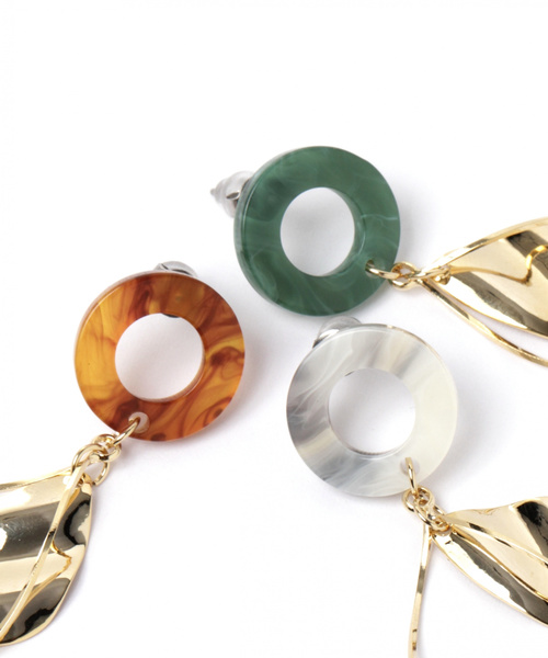 GLOBAL WORK（グローバルワーク）の「マーブルリングピアス/831685（ピアス（両耳用）・レディース・ライトグレー/ダークブラウン/グリーン・FREE）」の5枚目の写真